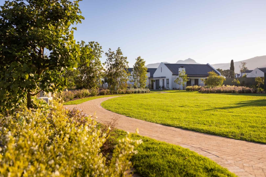 4 Bedroom Property for Sale in Paarl Valleij Lifestyle Estate Western Cape